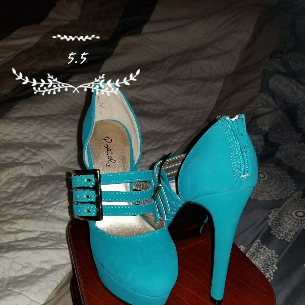 high heel